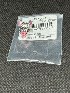 Pandora Disney’s Lilo & Stitch Birthday Cake Charm - 793189C01
